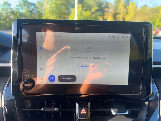 Certified 2025 Toyota Corolla Cross XLE image 35