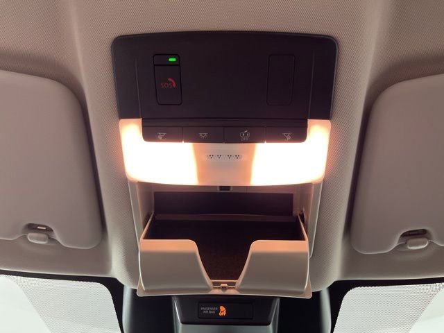 Used 2026 Nissan Rogue SV image 34