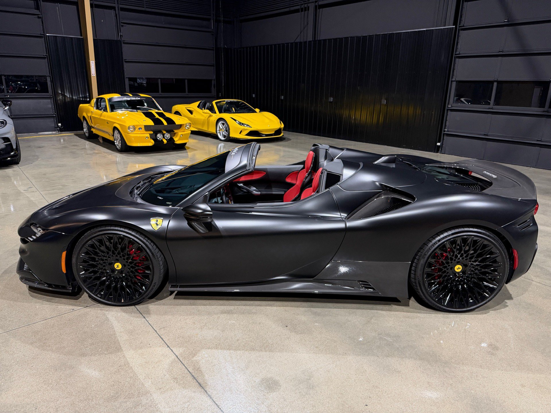 Used 2025 Ferrari SF90 Spider AWD/4WD image 15