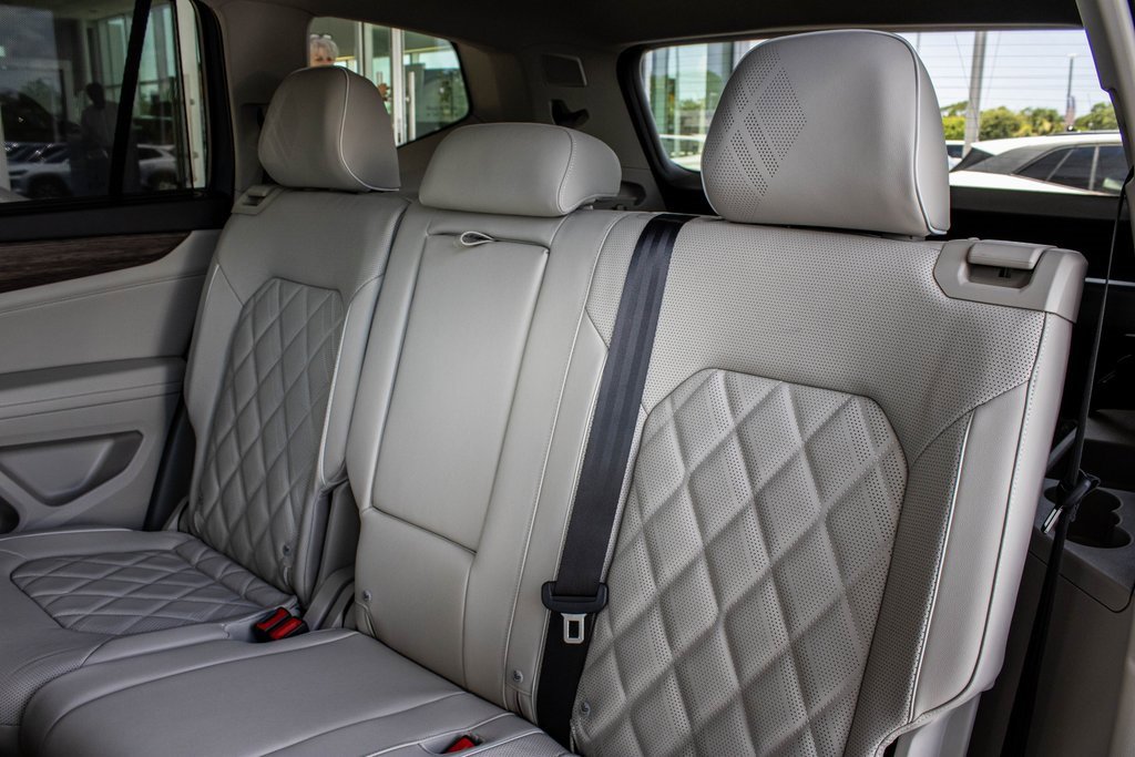 New 2025 Volkswagen Atlas SEL Premium R-Line image 54