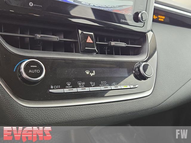 Used 2021 Toyota Corolla LE image 8