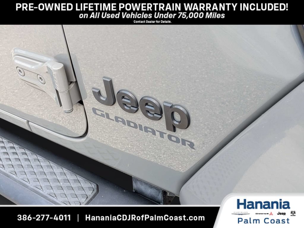 Used 2021 Jeep Gladiator Sport AWD/4WD image 11