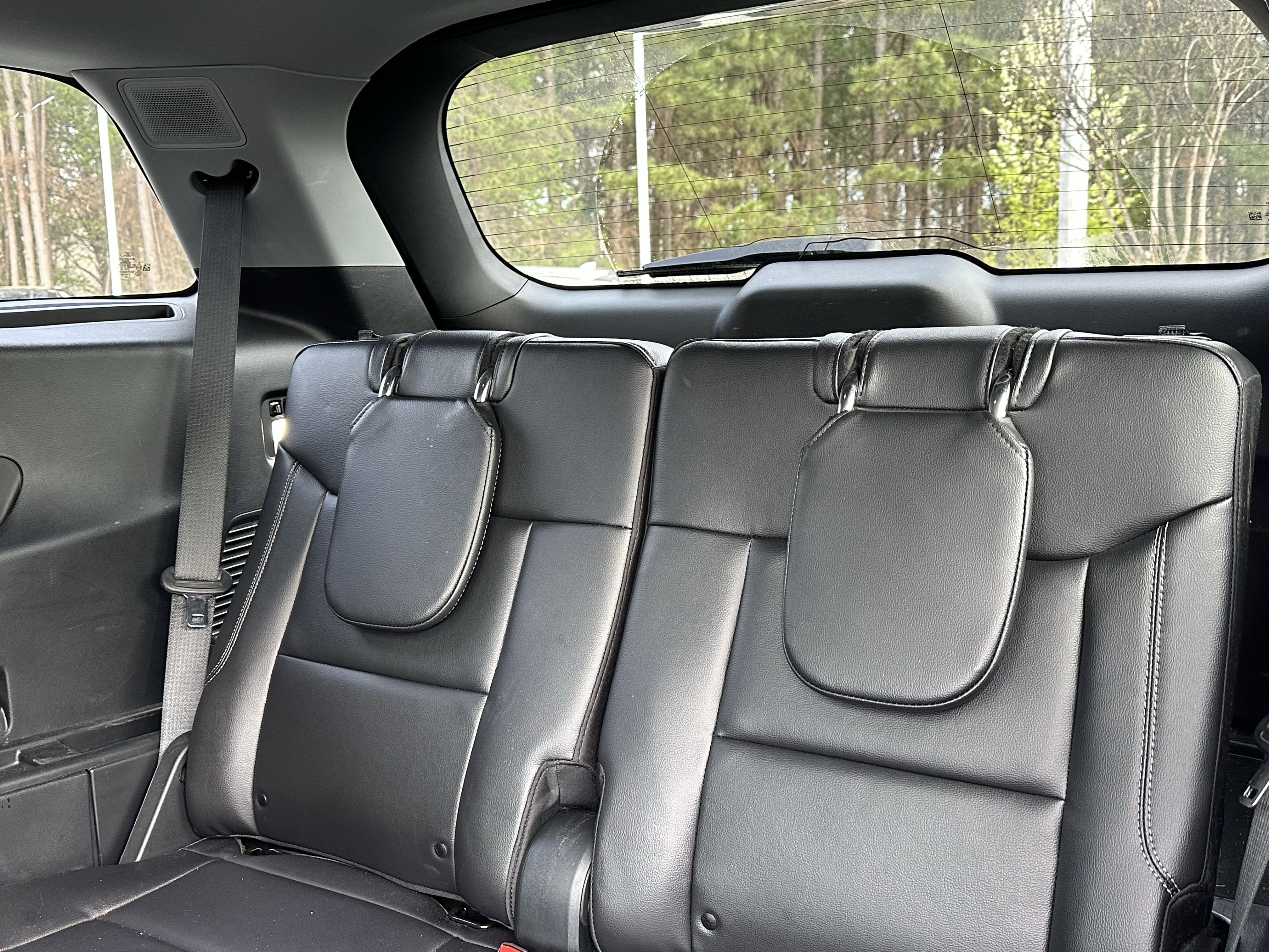 Used 2023 Ford Explorer Limited w/ Limited Technology Package image 11