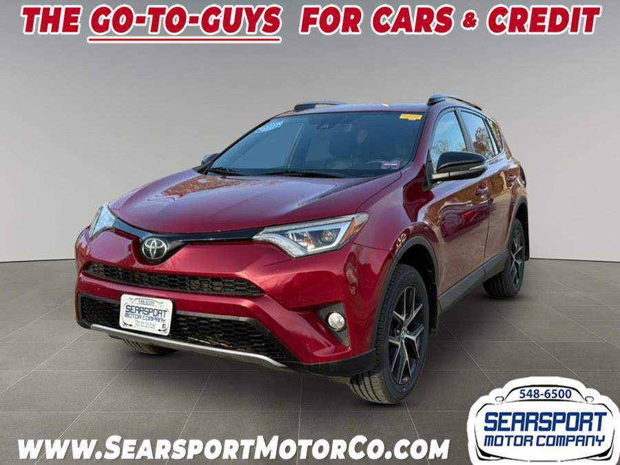 Used 2018 Toyota RAV4 SE image 1