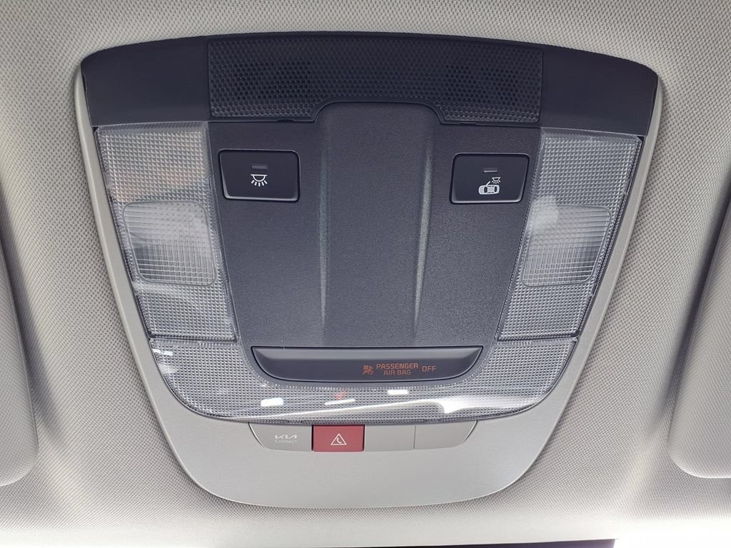 New 2026 Kia Sportage EX FWD image 11