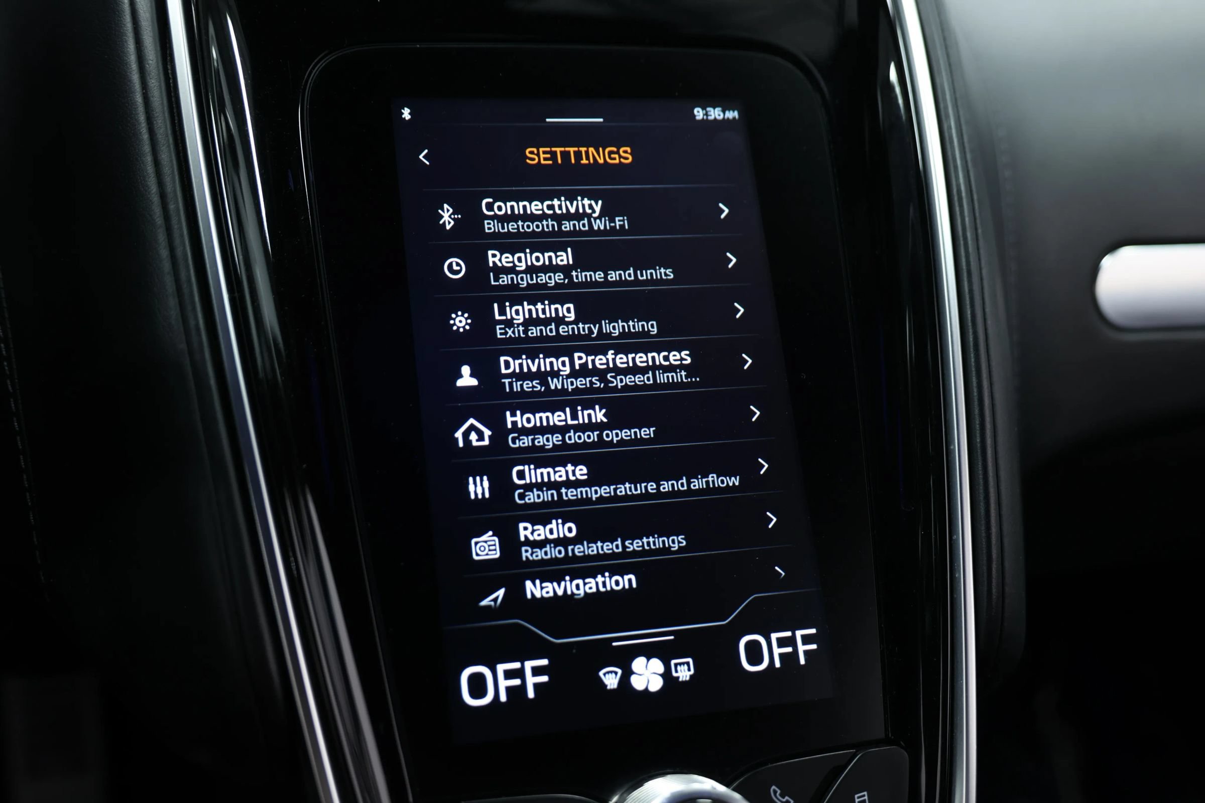 Used 2021 McLaren GT RWD image 45