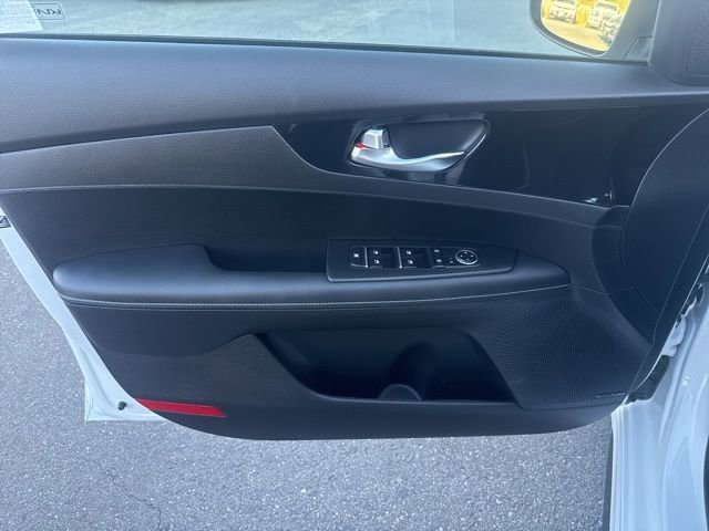 Used 2023 Kia Forte GT-Line w/ GT-Line Premium Package image 10