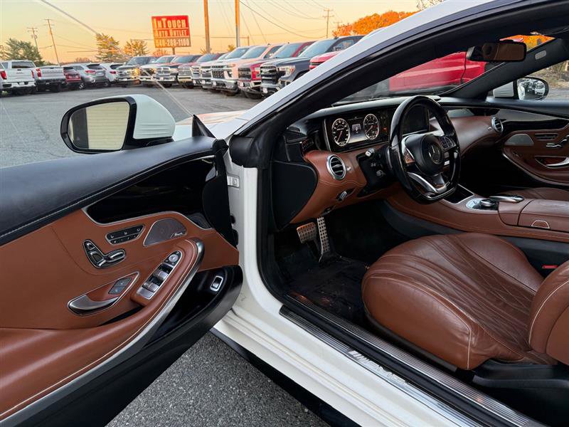 Used 2016 Mercedes-Benz S 63 AMG 4MATIC Coupe image 23