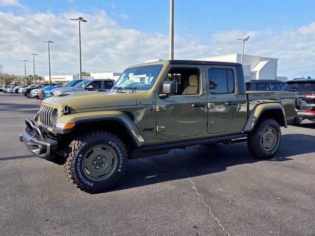 New 2026 Jeep Gladiator Willys AWD/4WD image 3
