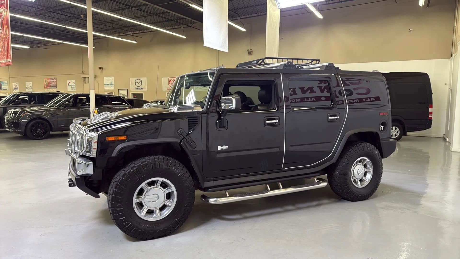 Used 2005 HUMMER H2 w/ Preferred Equipment Group image 5