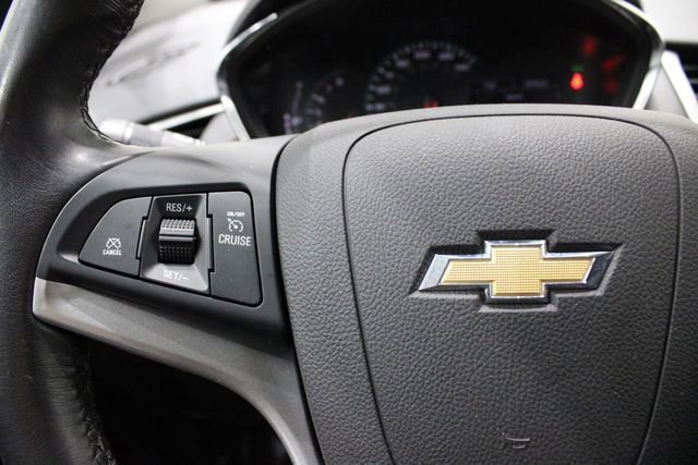 Used 2019 Chevrolet Trax LT w/ LT Convenience Package image 26