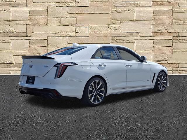 Certified 2026 Cadillac CT4 V Blackwing w/ Climate Package RWD image 4