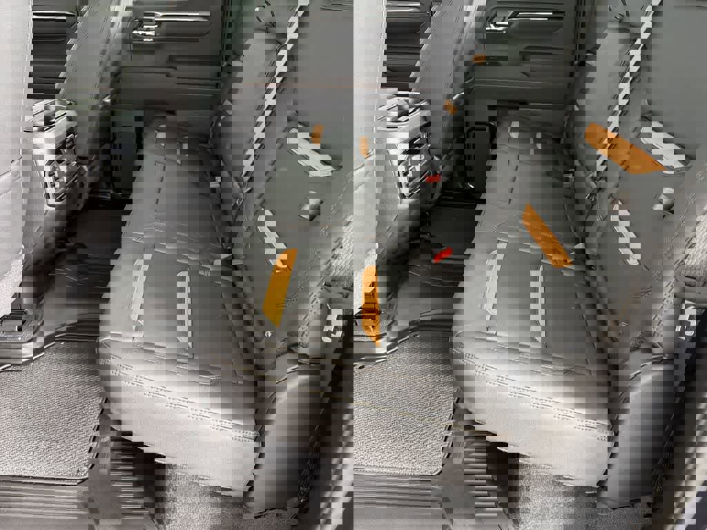 New 2026 GMC Sierra 1500 AT4 w/ AT4 Premium Package AWD/4WD image 35