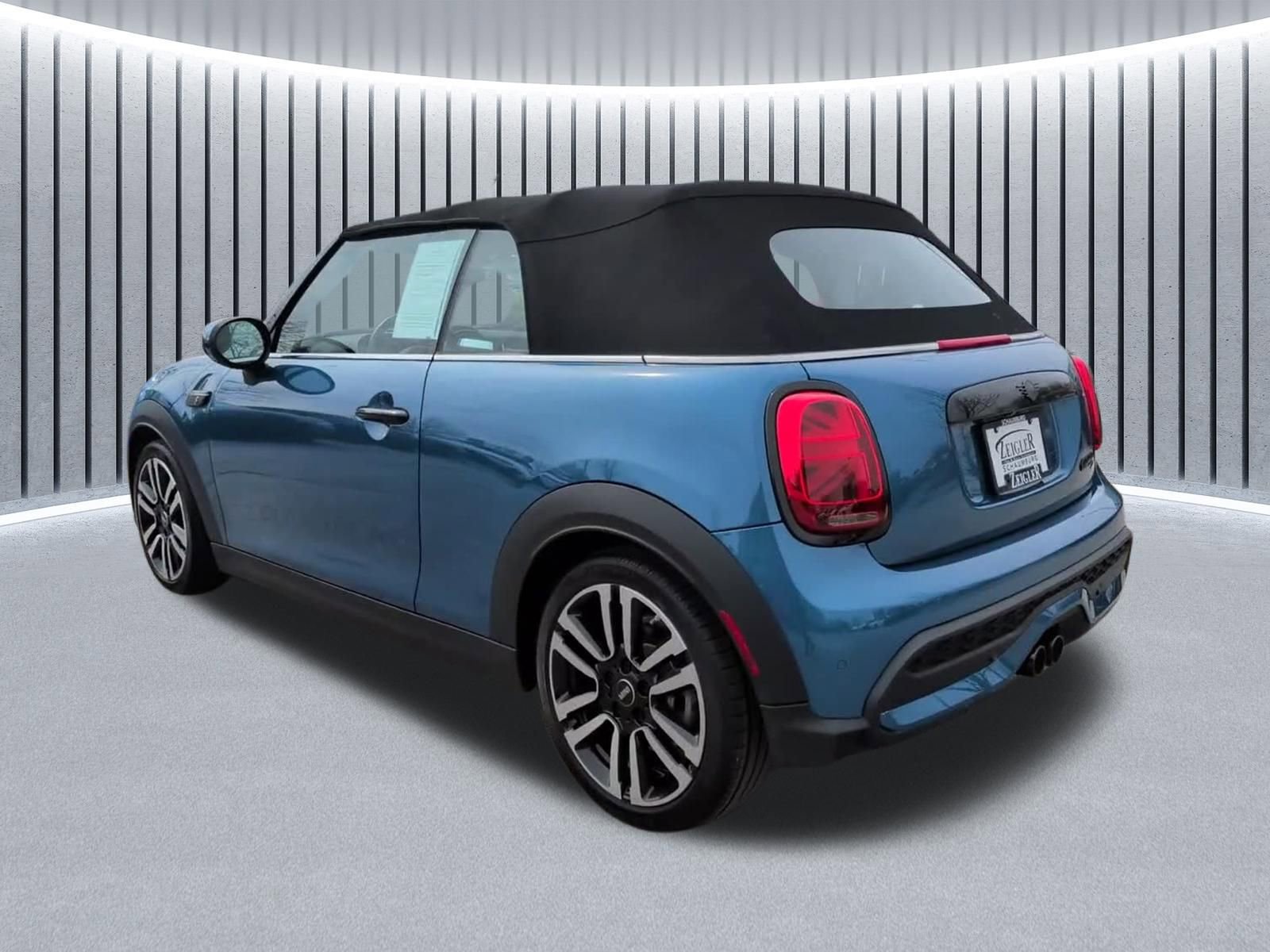 Used 2023 MINI Cooper S w/ Signature Upholstery Package image 12