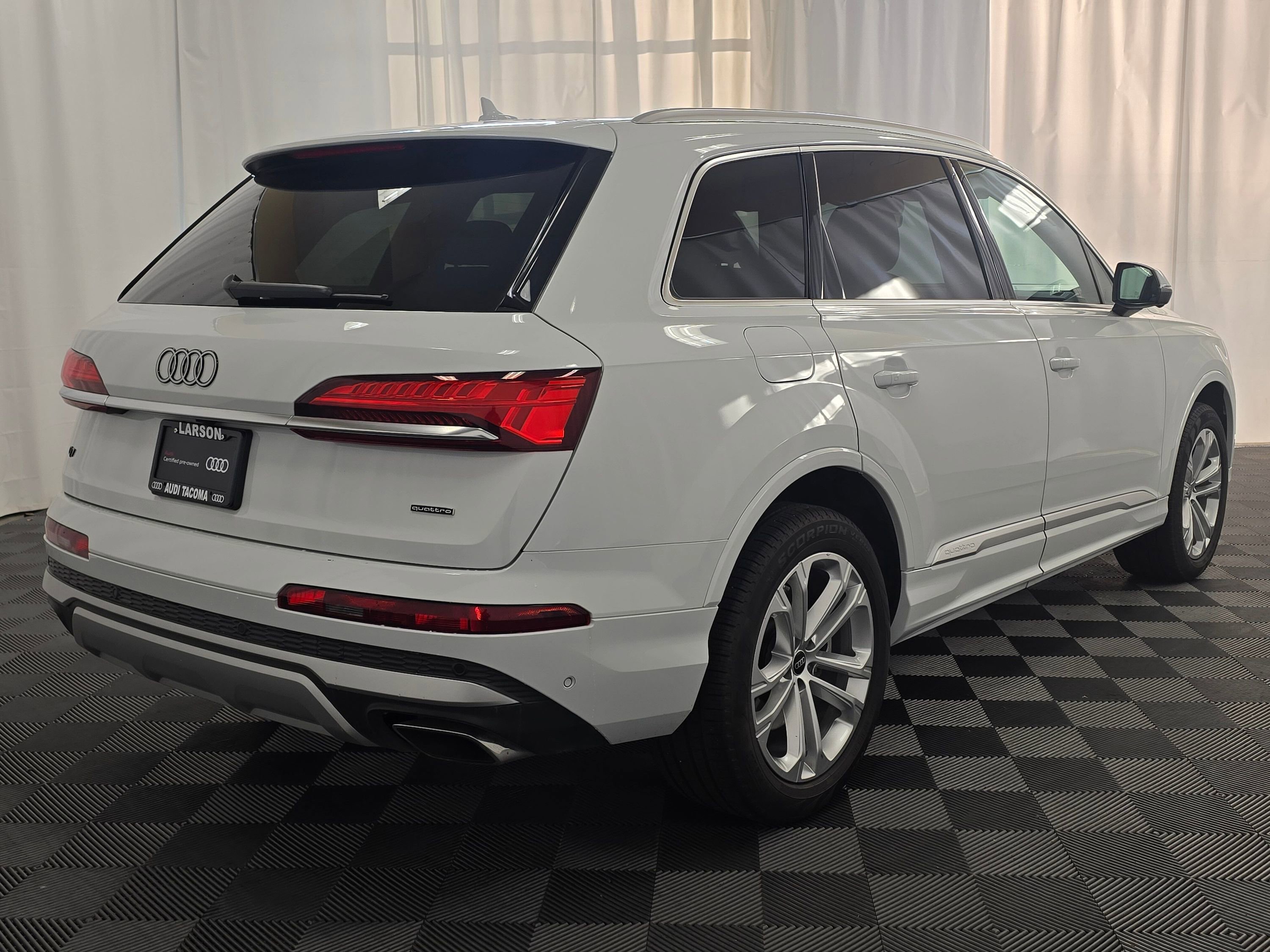 Certified 2025 Audi Q7 3.0T Premium Plus w/ Premium Plus Package image 6