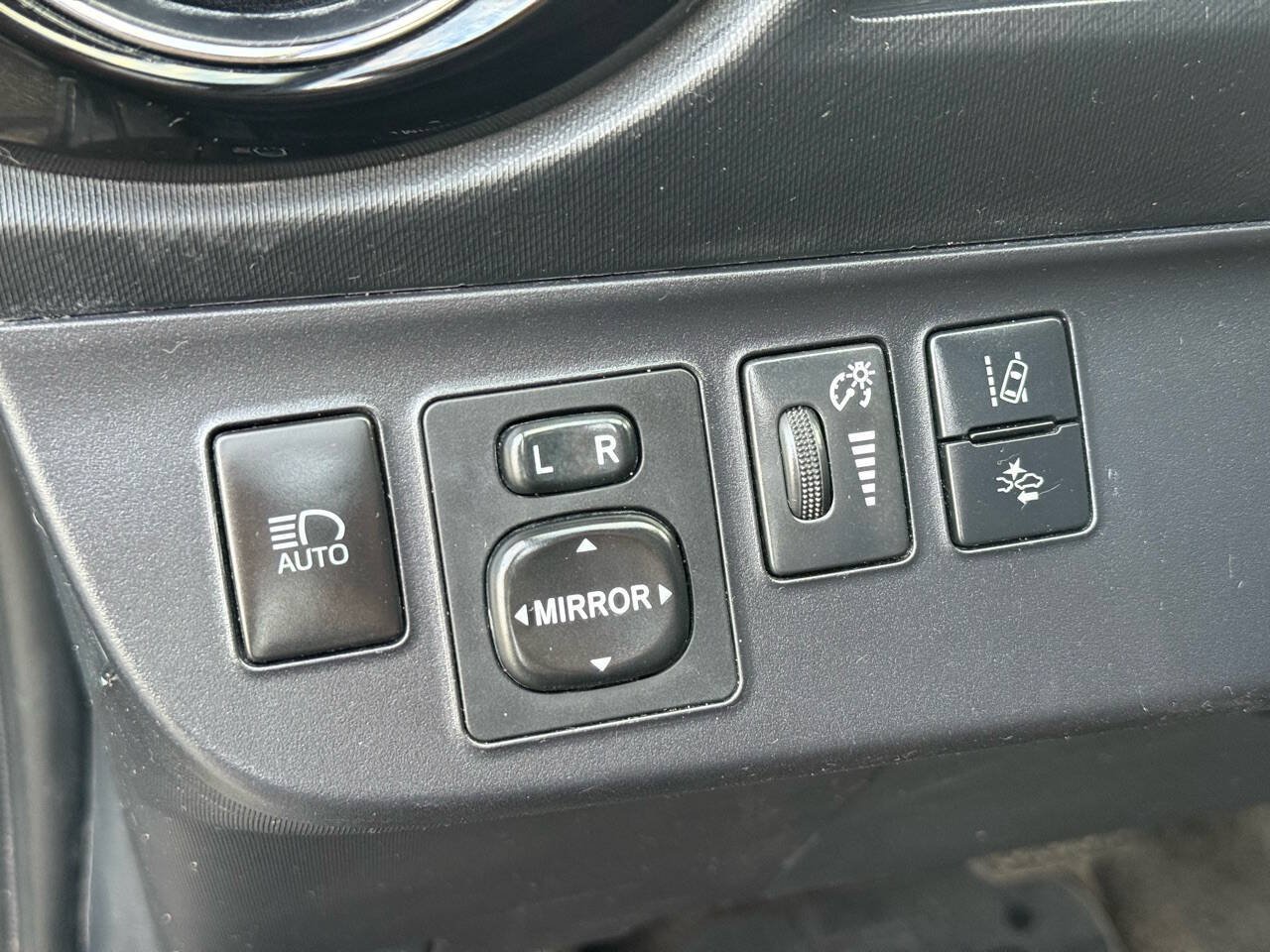 Used 2016 Toyota Prius C Four FWD image 31
