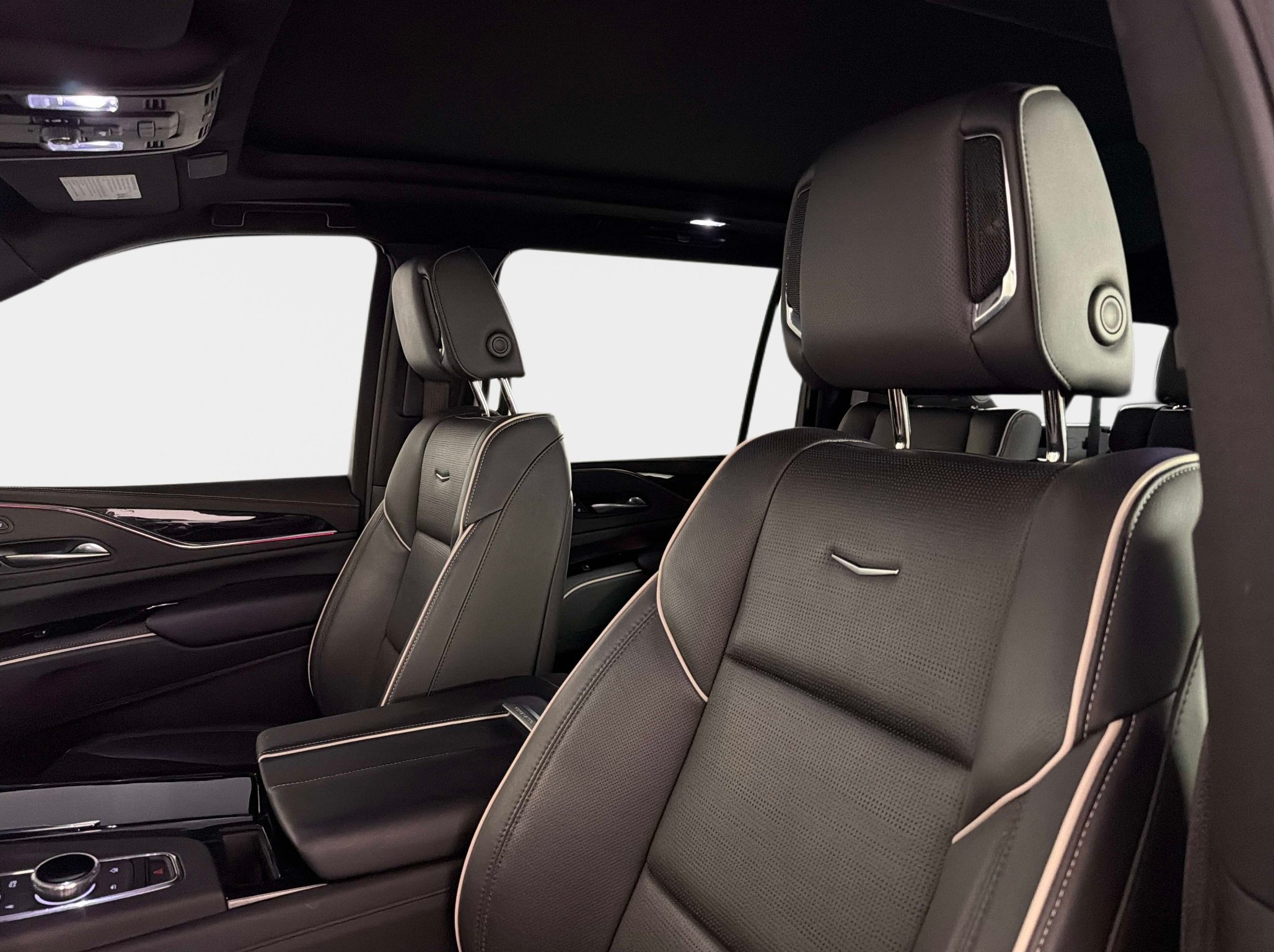 Used 2024 Cadillac Escalade ESV Sport w/ Touring Package AWD/4WD image 86