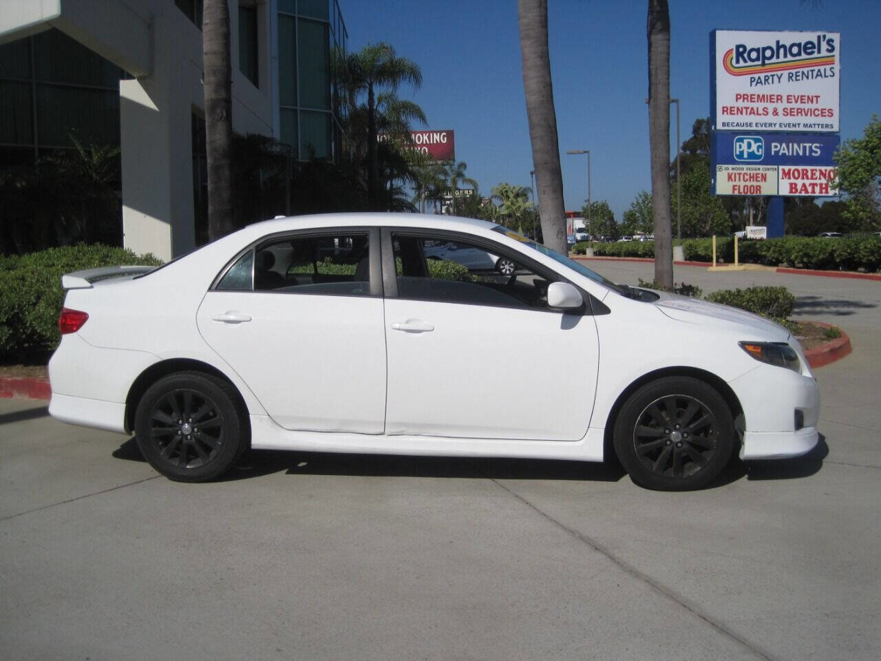 Used 2010 Toyota Corolla S image 9