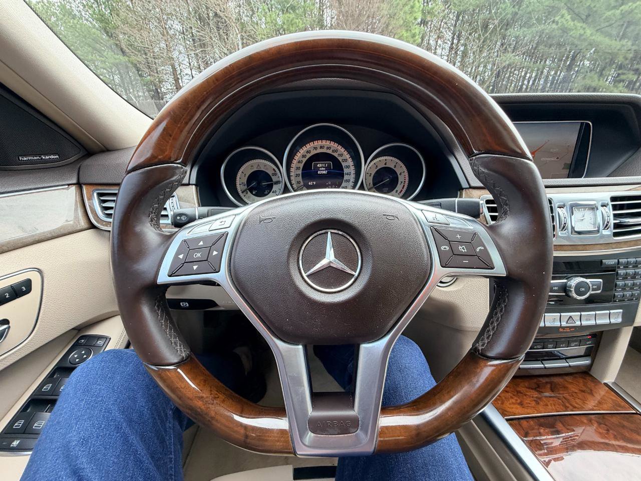 Used 2014 Mercedes-Benz E 350 Sedan image 17