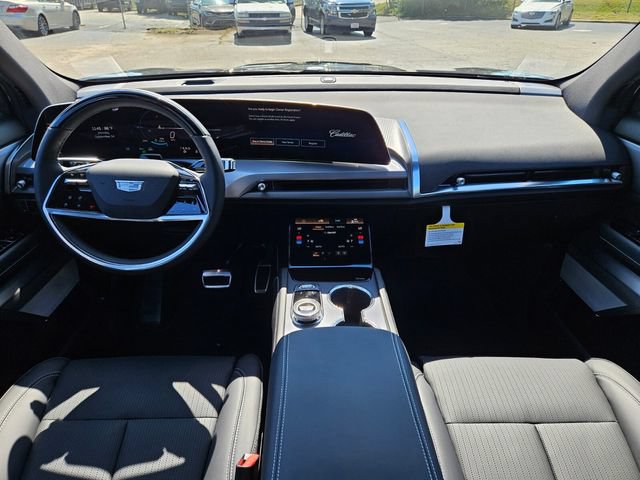 New 2027 Cadillac Vistiq Luxury AWD/4WD image 13