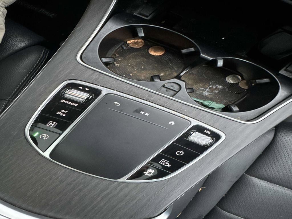 Certified 2022 Mercedes-Benz GLC 300 4MATIC image 25