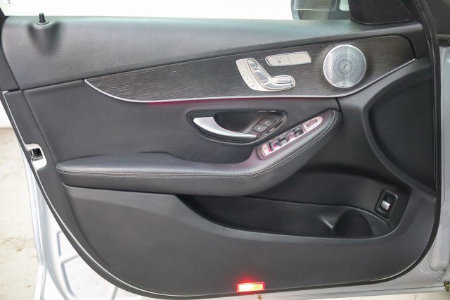 Used 2021 Mercedes-Benz C 300 4MATIC Sedan w/ Premium Package image 17