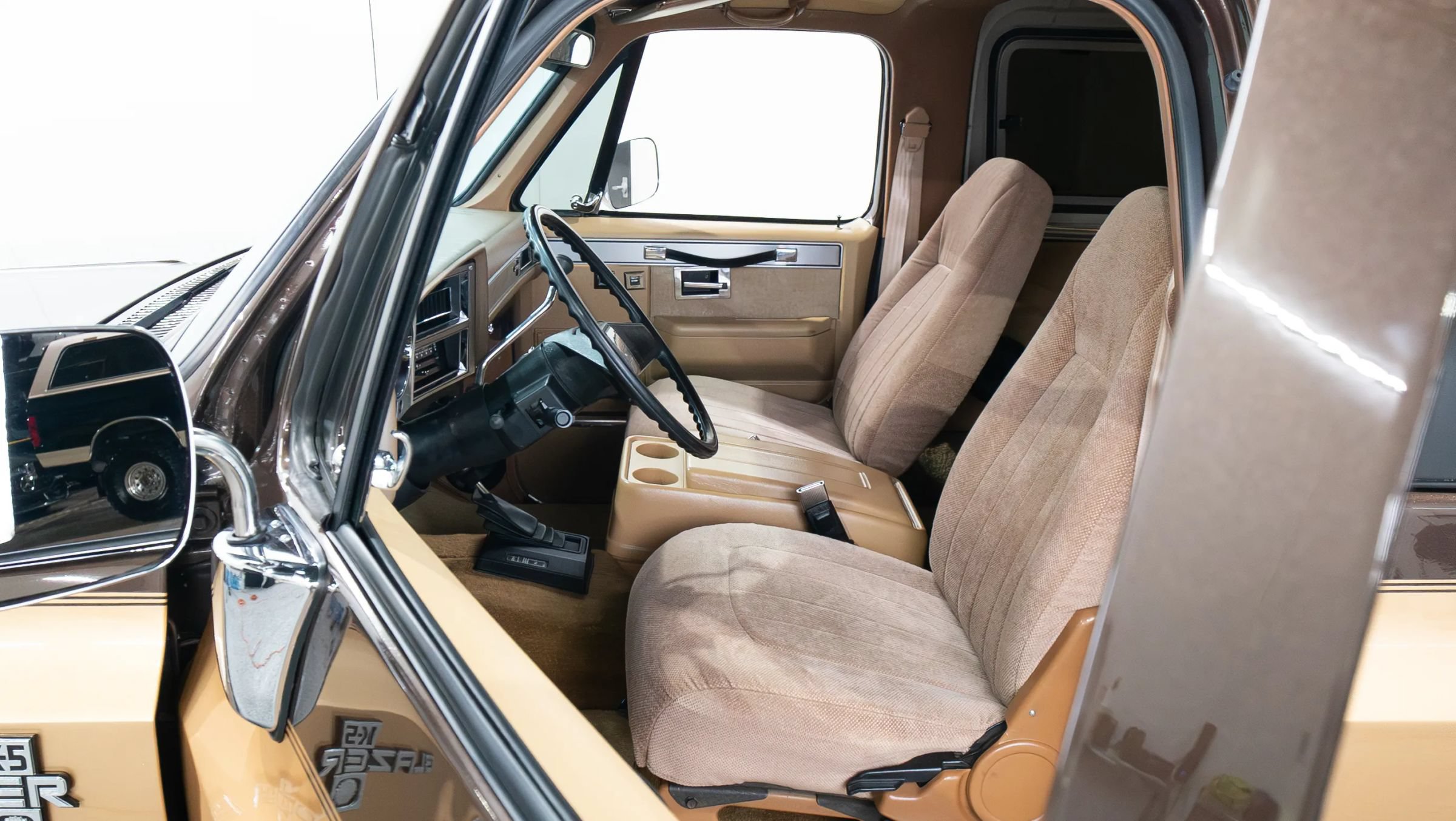 Used 1988 Chevrolet Blazer 4WD image 55