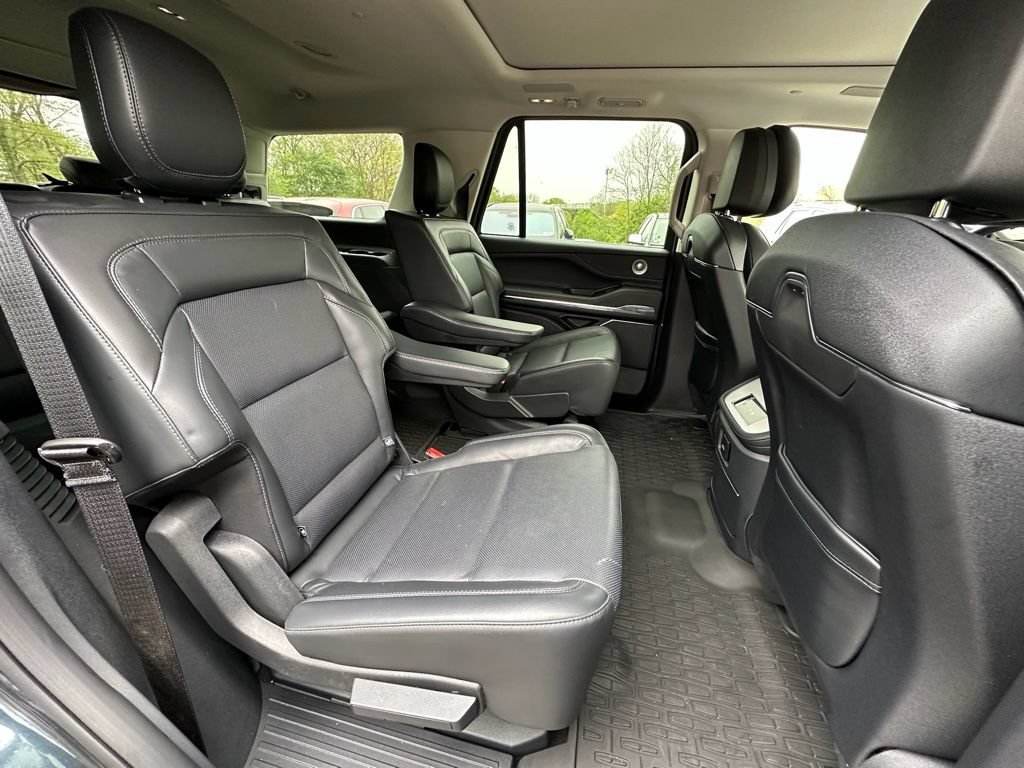 New 2025 Lincoln Navigator Reserve AWD/4WD image 25