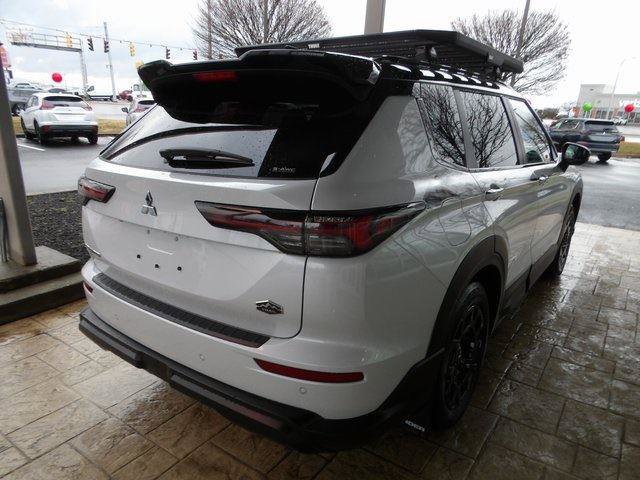 New 2026 Mitsubishi Outlander Trail Edition image 7