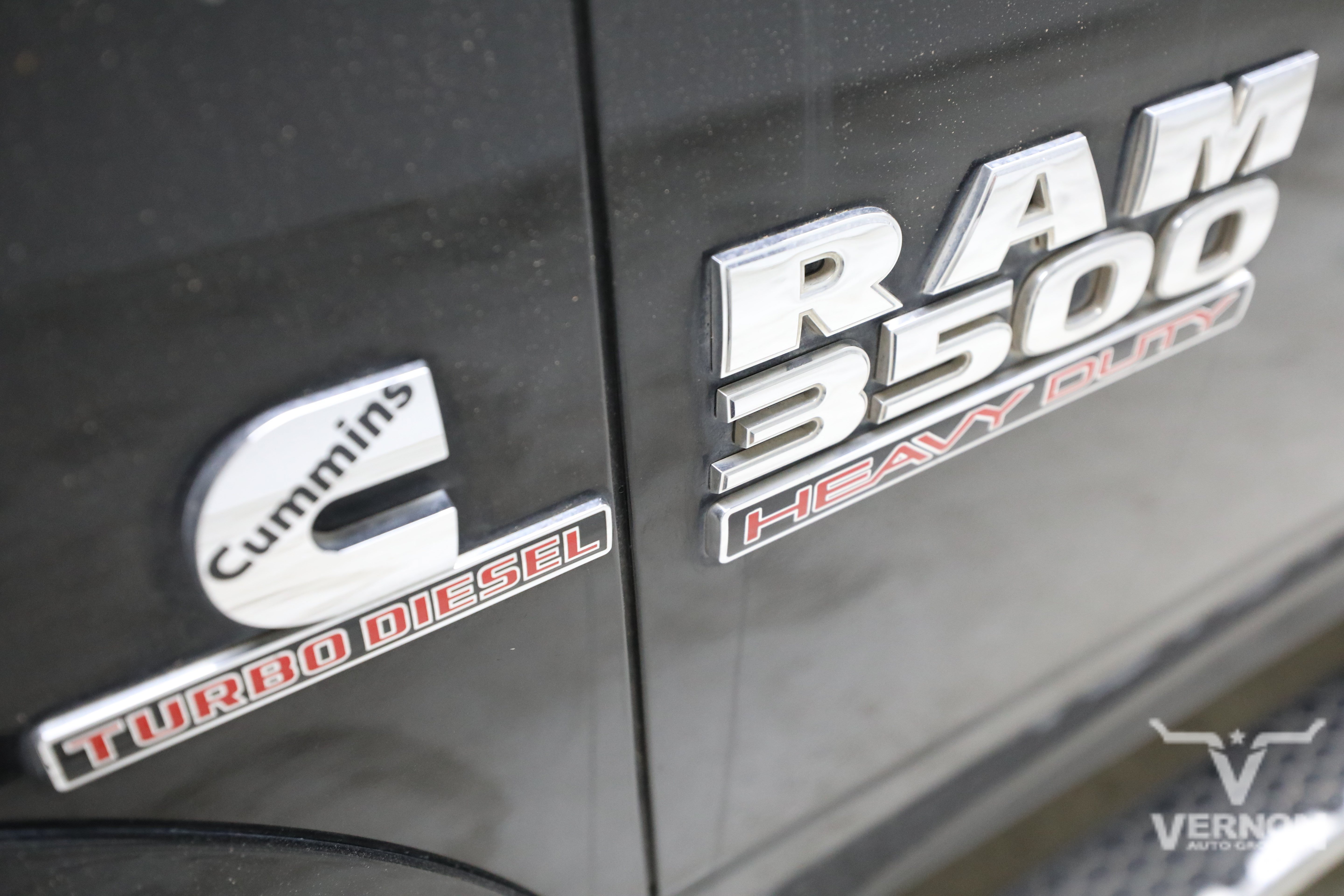 Used 2014 RAM 3500 Laramie w/ Convenience Group AWD/4WD image 11