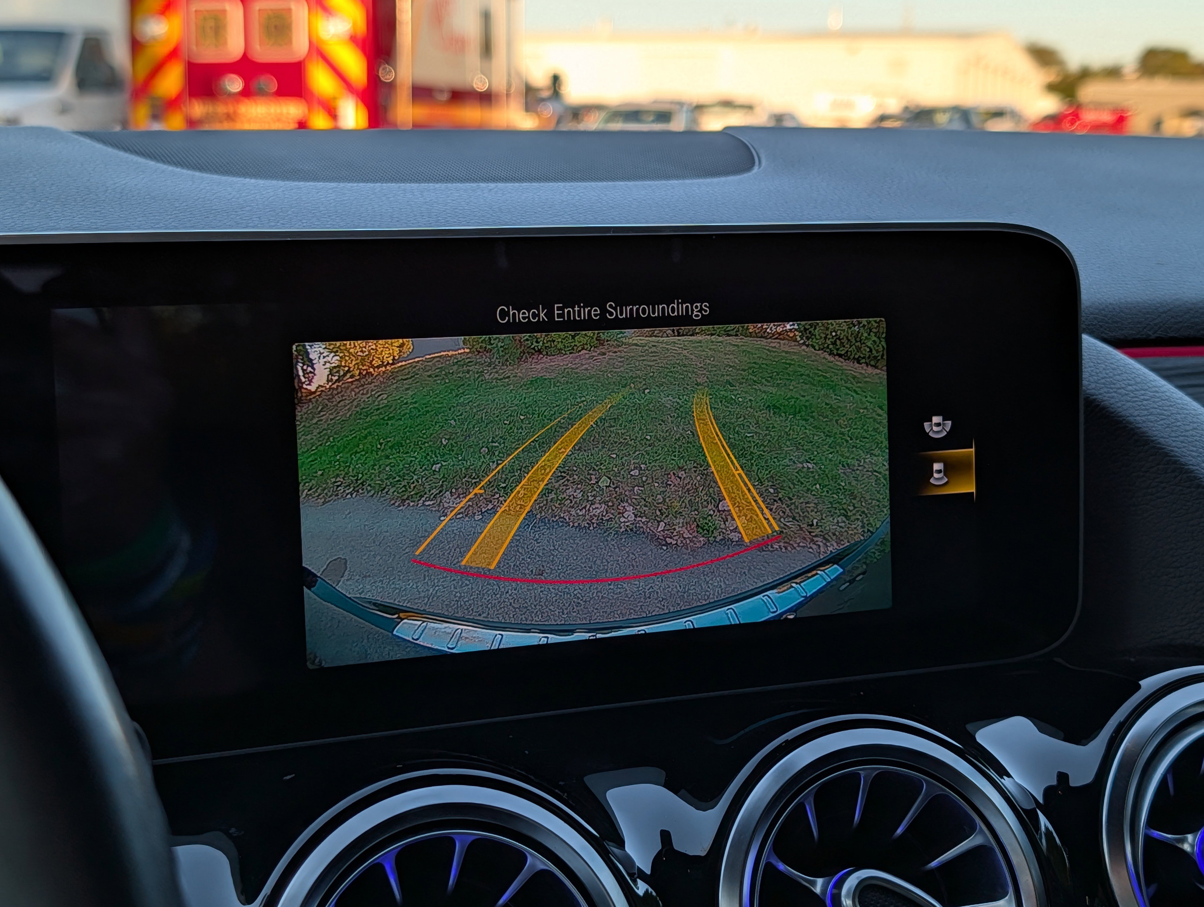 Used 2021 Mercedes-Benz GLA 250 4MATIC image 19