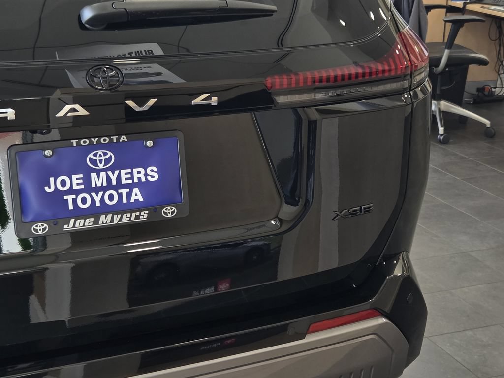 New 2026 Toyota RAV4 XSE AWD/4WD image 10