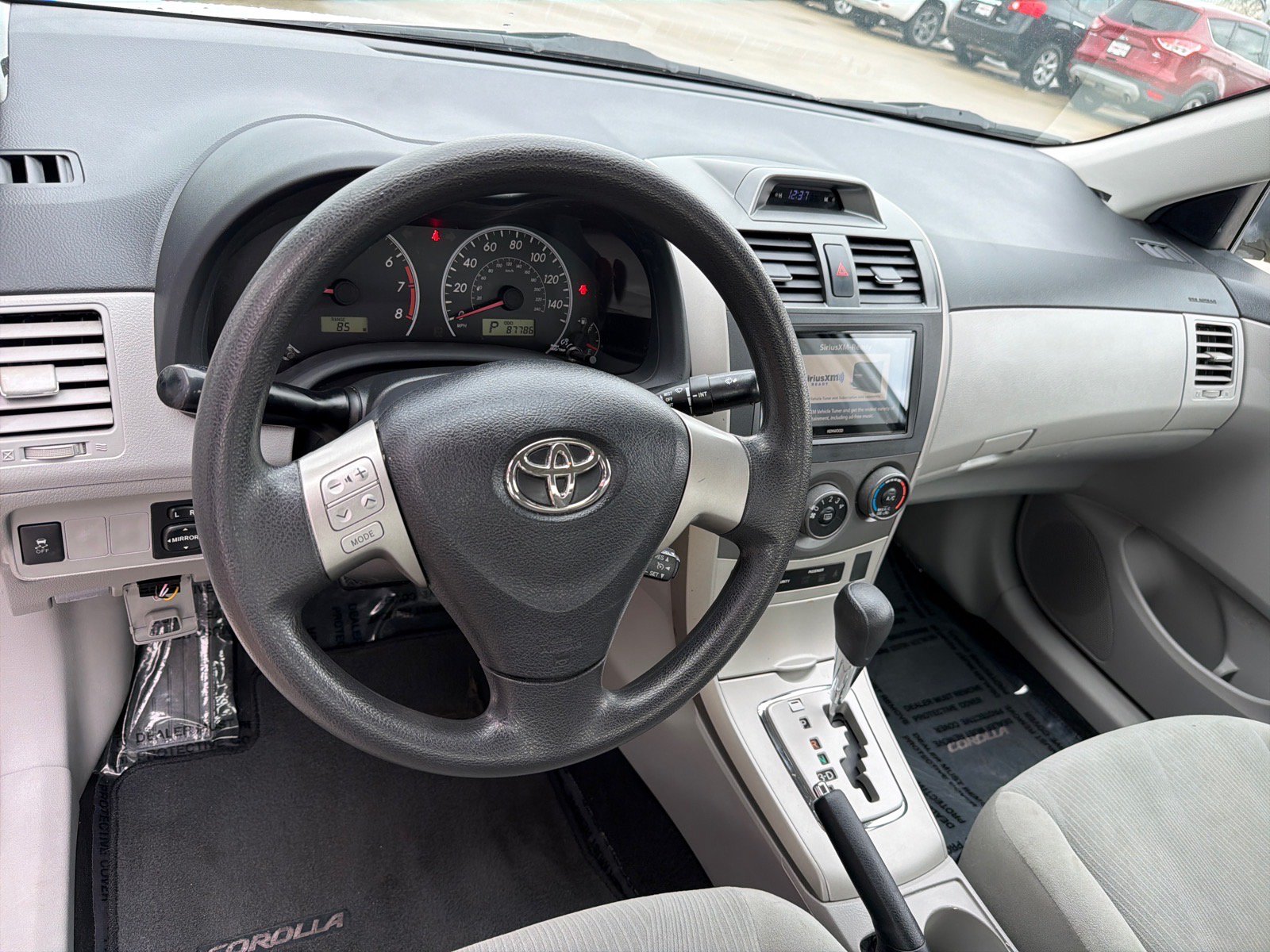 Used 2012 Toyota Corolla LE FWD image 12