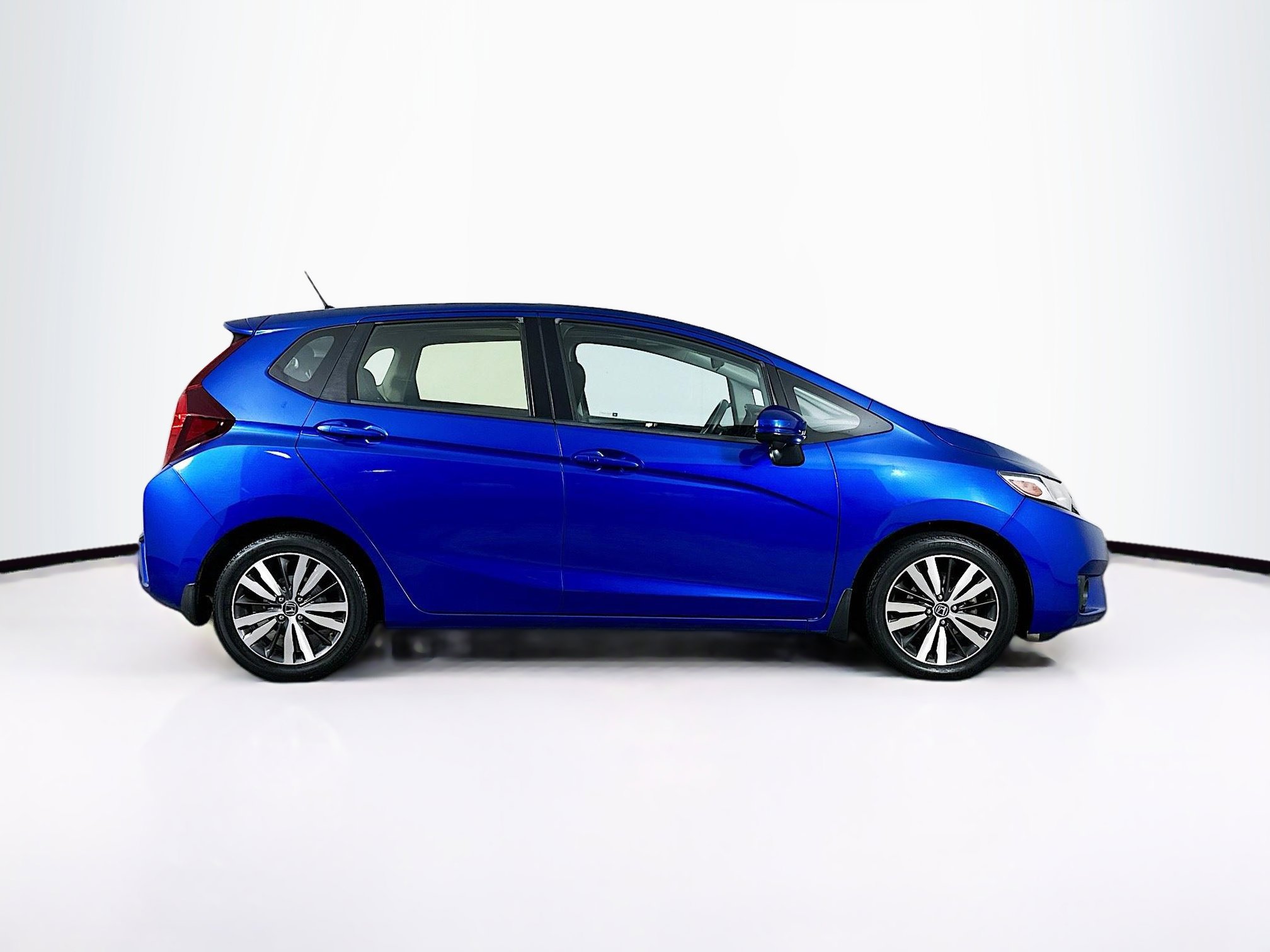 Used 2017 Honda Fit EX image 10