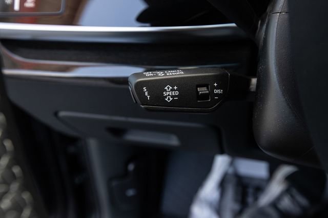 New 2025 Audi Q7 3.0T Premium Plus image 12