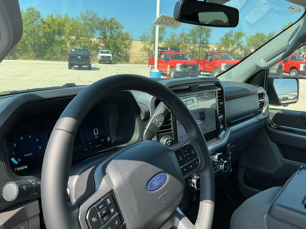 New 2026 Ford F150 XLT w/ Equipment Group 302A MID AWD/4WD image 28