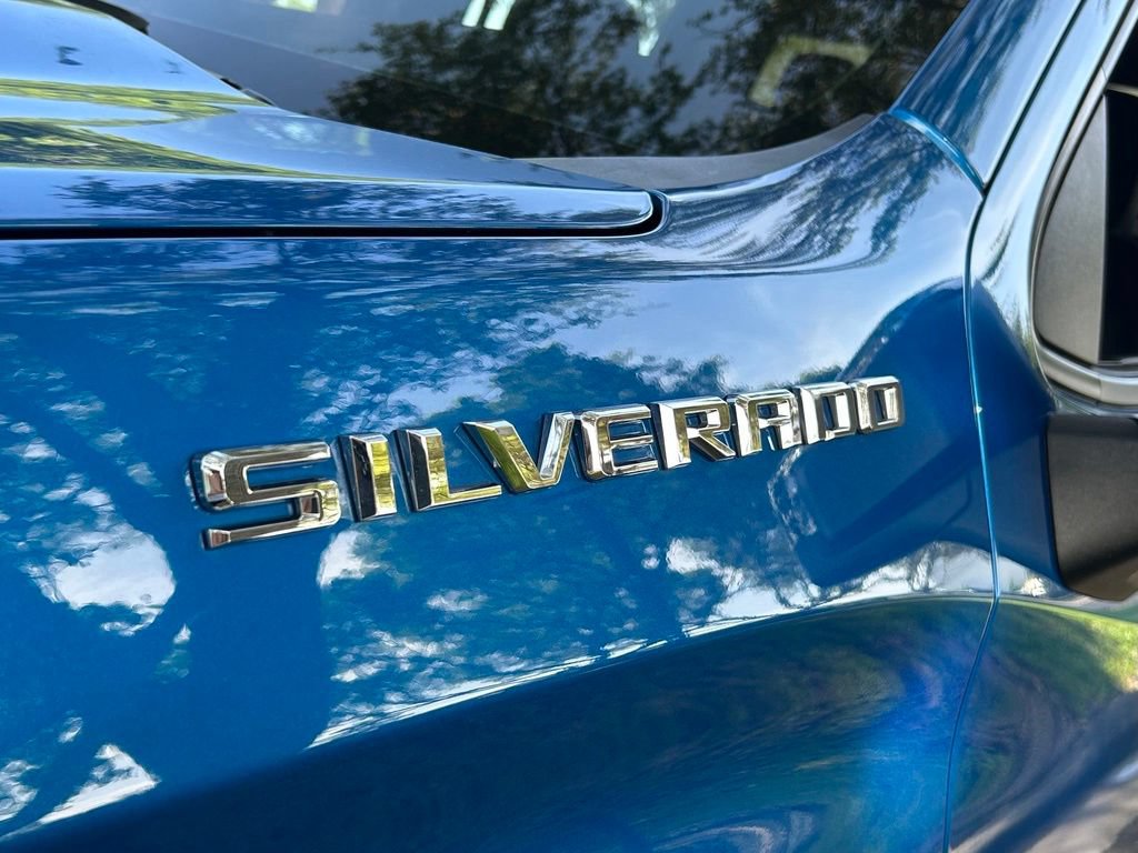 Used 2022 Chevrolet Silverado 1500 LT RWD image 32