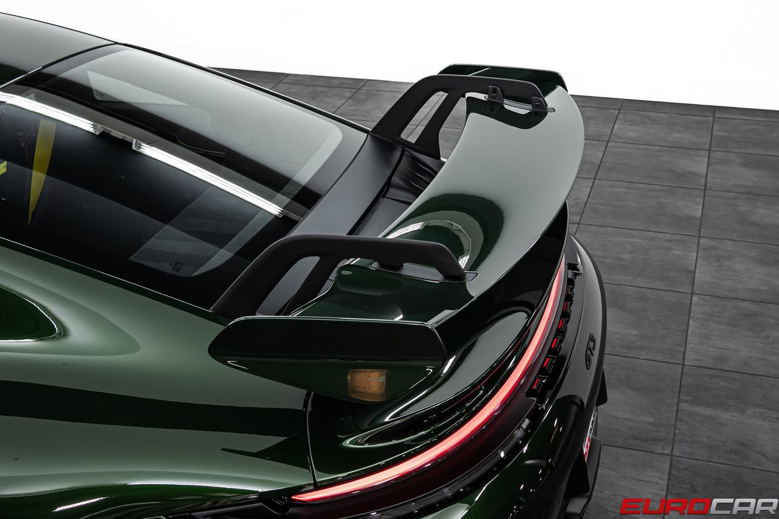 Used 2026 Porsche 911 GT3 RWD image 17