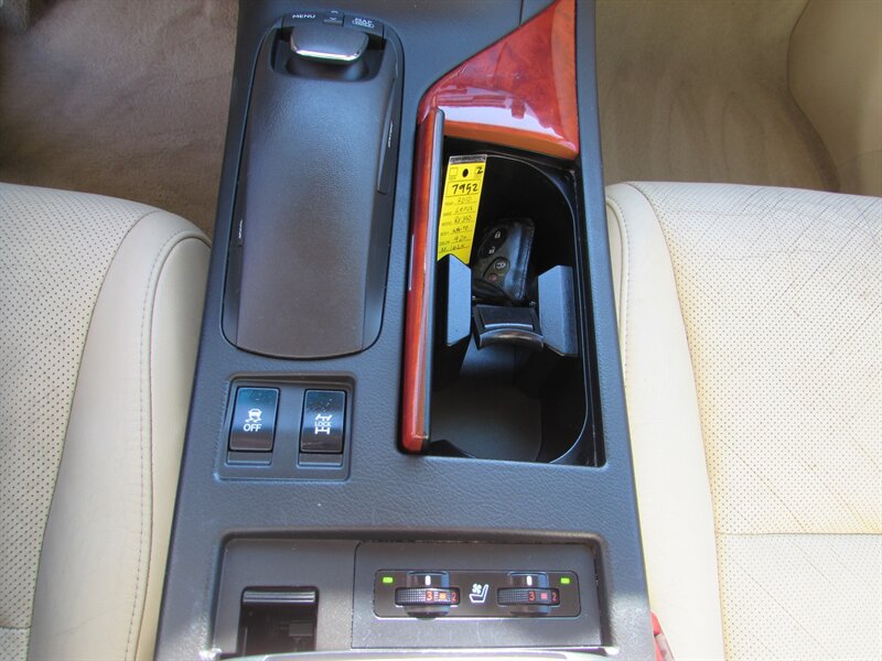 Used 2010 Lexus RX 350 AWD w/ Premium Pkg image 23