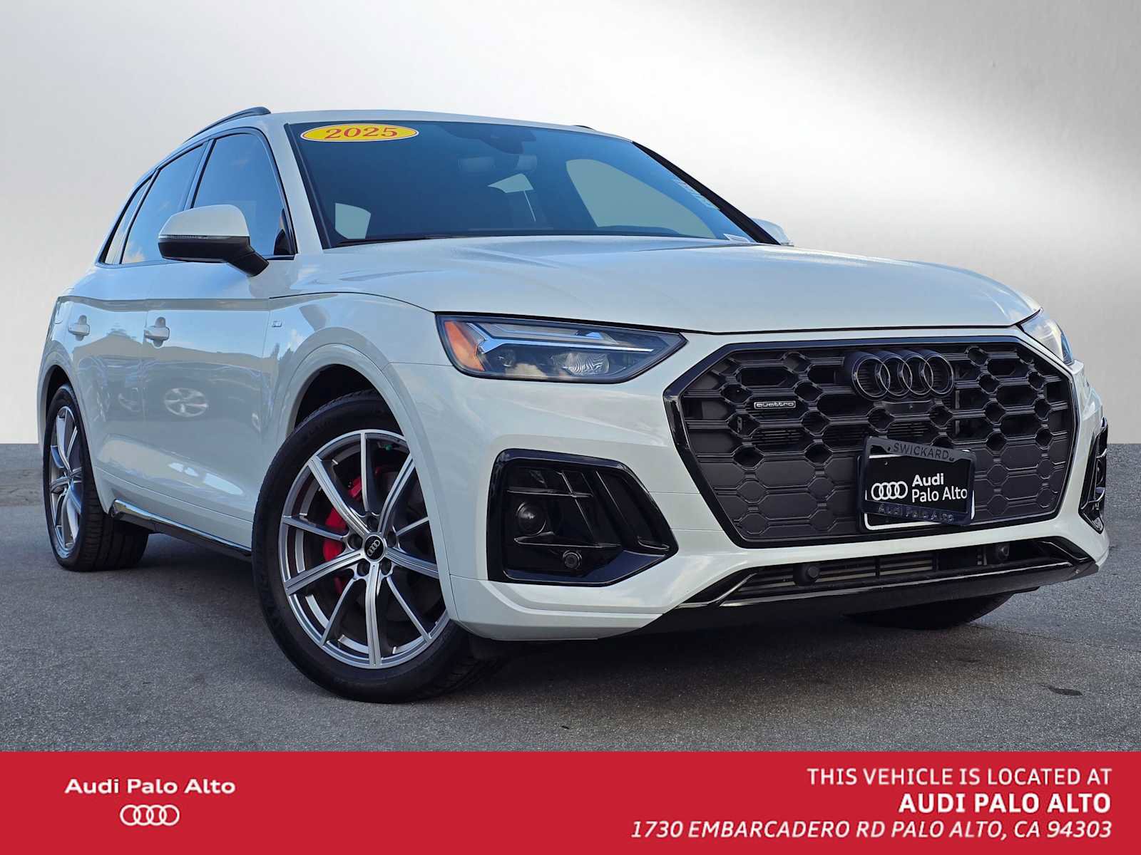 Used 2025 Audi Q5 e Premium Plus