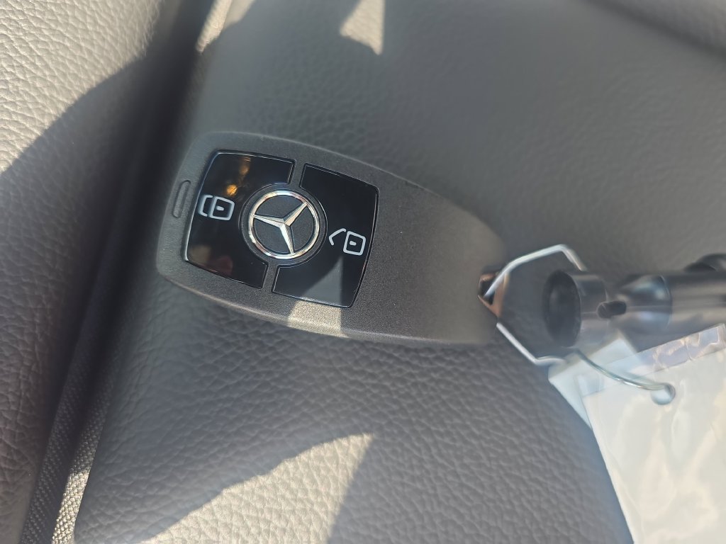 New 2026 Mercedes-Benz Sprinter 2500 image 26