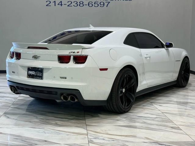Used 2013 Chevrolet Camaro ZL1 w/ Gray Stripe Package image 7