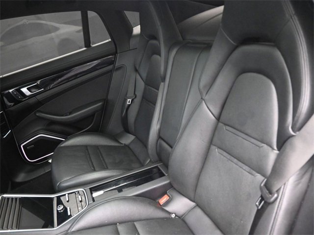 Used 2018 Porsche Panamera 4S image 12