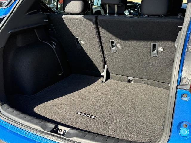 Certified 2025 Nissan Kicks Play S image 11