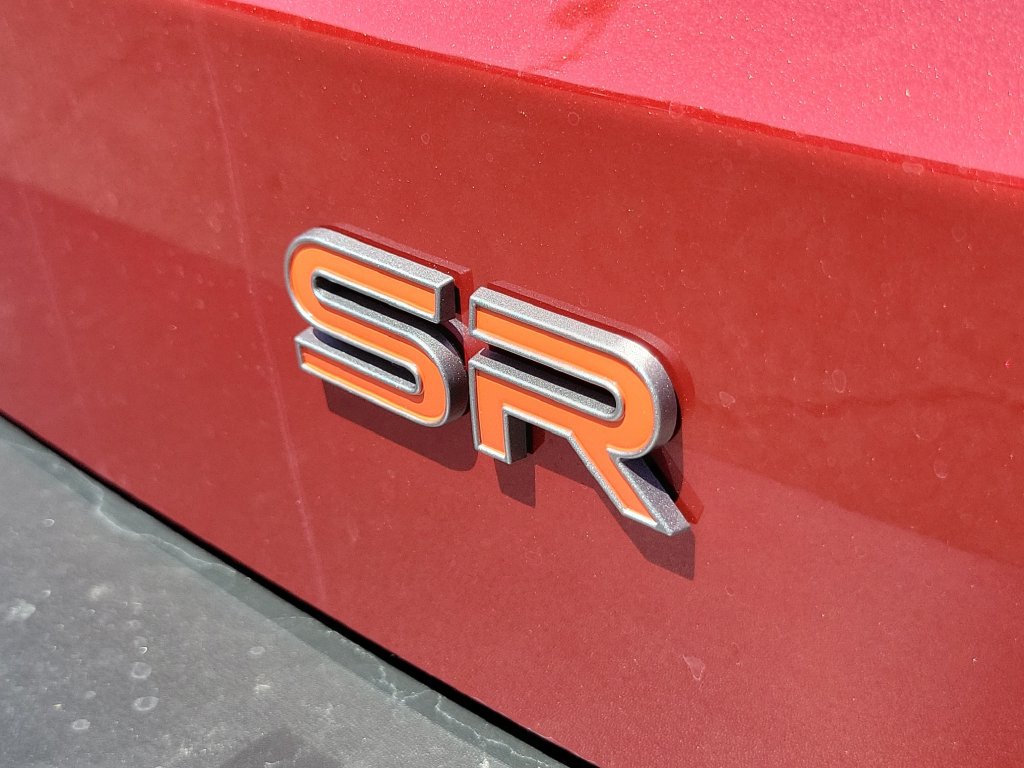 New 2026 Nissan Kicks SR FWD image 17
