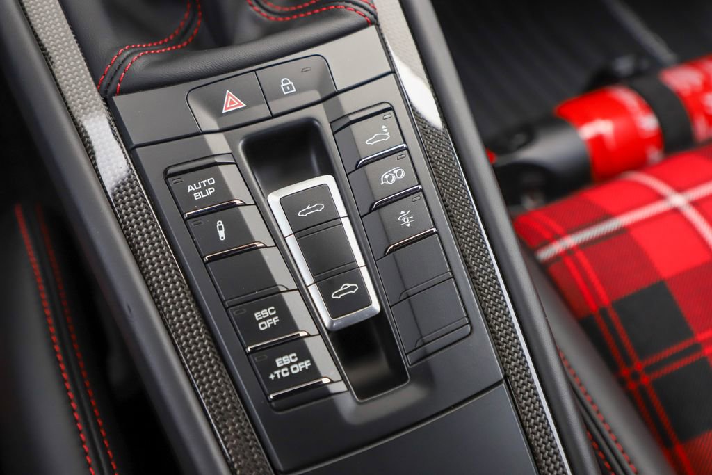 Used 2019 Porsche 911 Speedster image 21