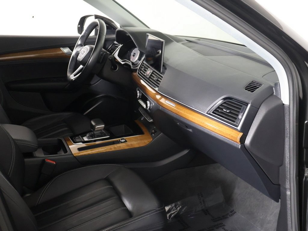 Used 2023 Audi Q5 2.0T Premium w/ Convenience Package AWD/4WD image 25