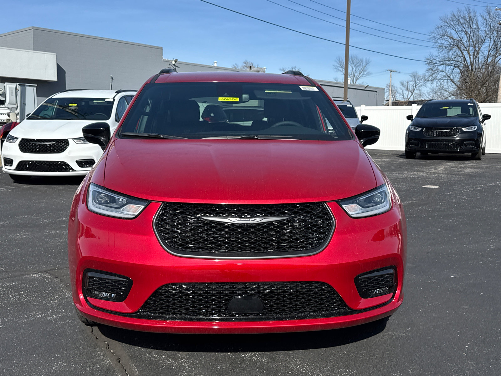 New 2026 Chrysler Pacifica Select w/ S Appearance Package FWD image 2