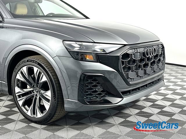 Used 2025 Audi Q8 Prestige image 52