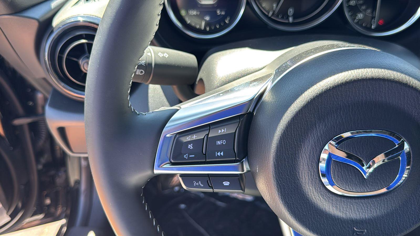 New 2026 MAZDA MX-5 Miata Sport w/ Weather Package RWD image 12